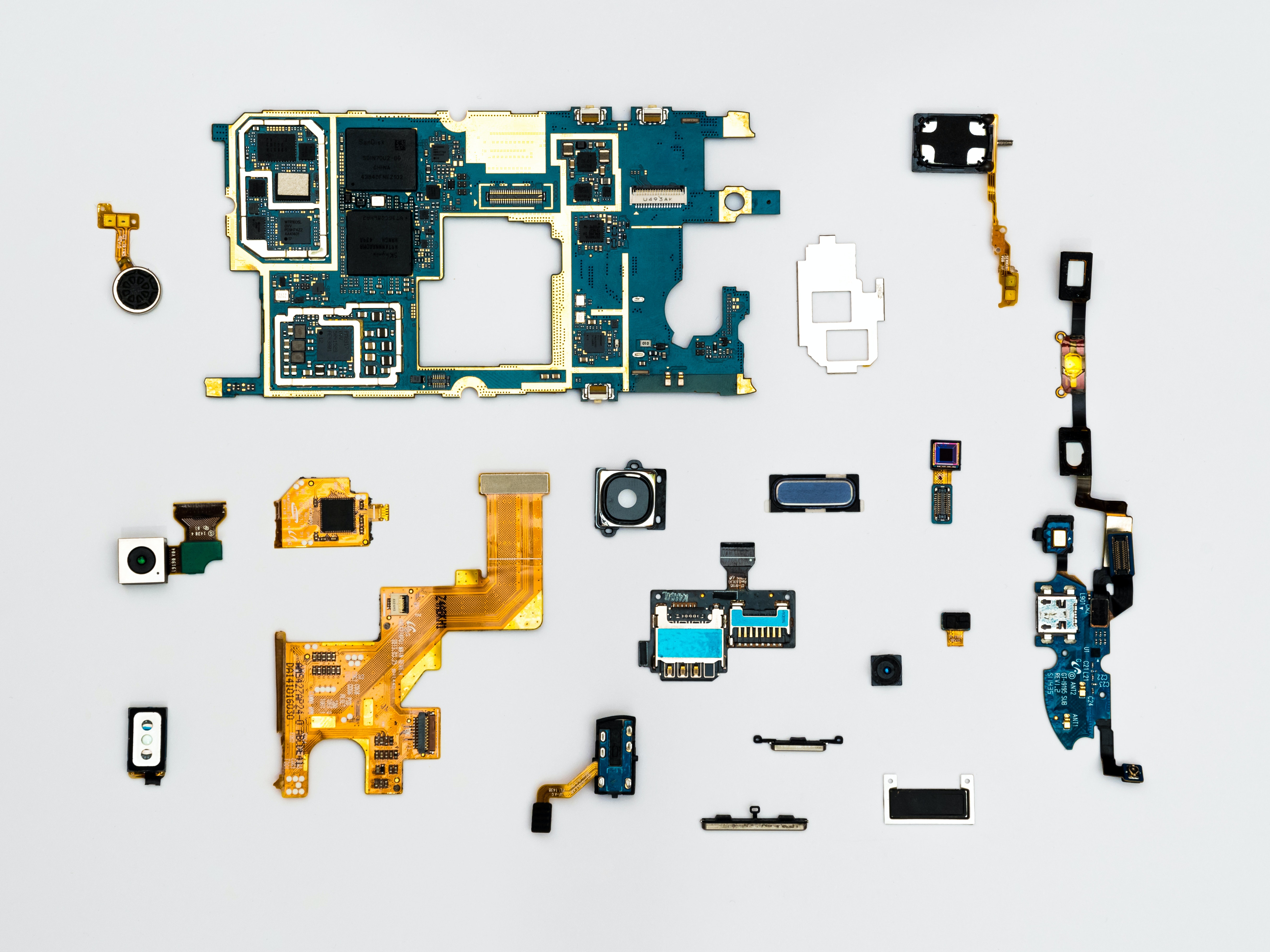 Introduction to Internet of Things (IoT): The Ultimate Guide image